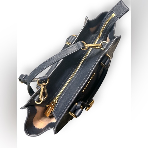 Michael Kors Messenger Selby Medium Admiral Navy Gold Leather Satchel - Picture 8 of 12